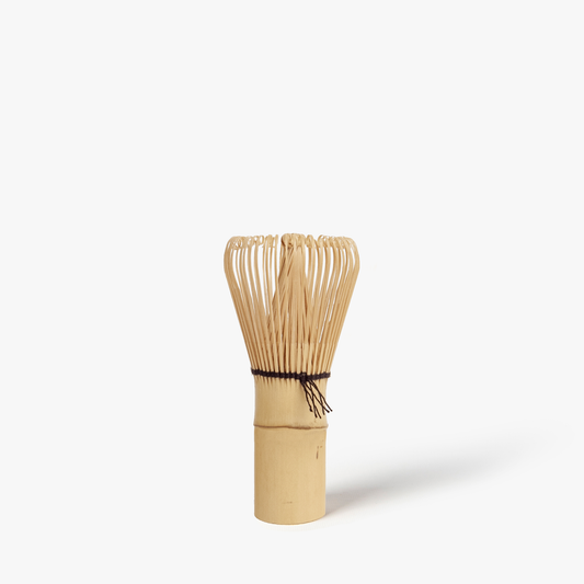 Petit fouet à matcha chasen en bambou 48 branches ⋅ Emro Aziatica
