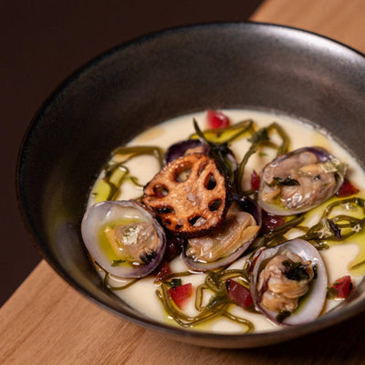 Chawanmushi com amêijoas e ponzu